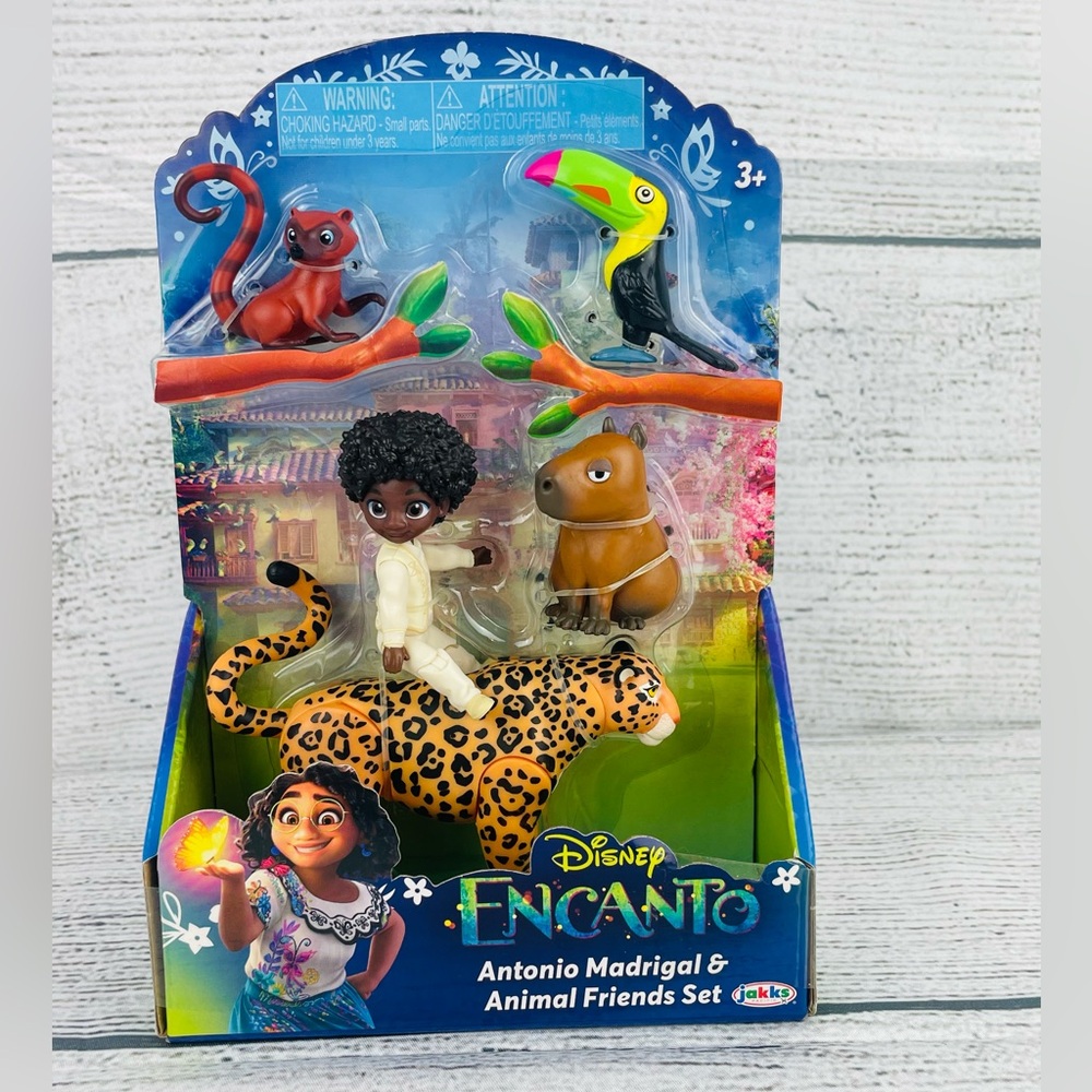 Disney Encanto Antonio Madrigal & Animal Friends Toy Playset NEW